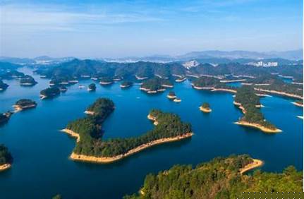 千島湖風景區(qū)景點描寫（千島湖風景區(qū)景點描寫片段）