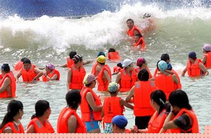 黃河谷馬拉灣海浪浴場門票價格，黃河谷馬拉灣海浪浴場門票價格表？