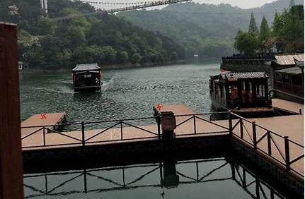 長沙石燕湖門票可以在景區買不，長沙石燕湖景區要門票嗎？