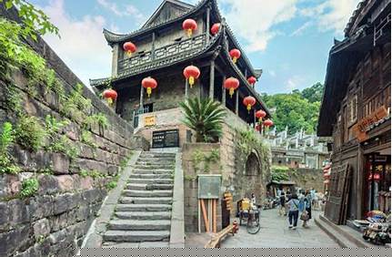 鳳凰門古城門票多少錢_鳳凰門古城門票多少錢？