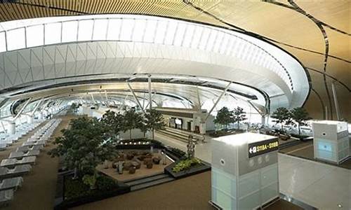 今日泰國素萬那普機場(泰國素萬那普國際機場免稅店)